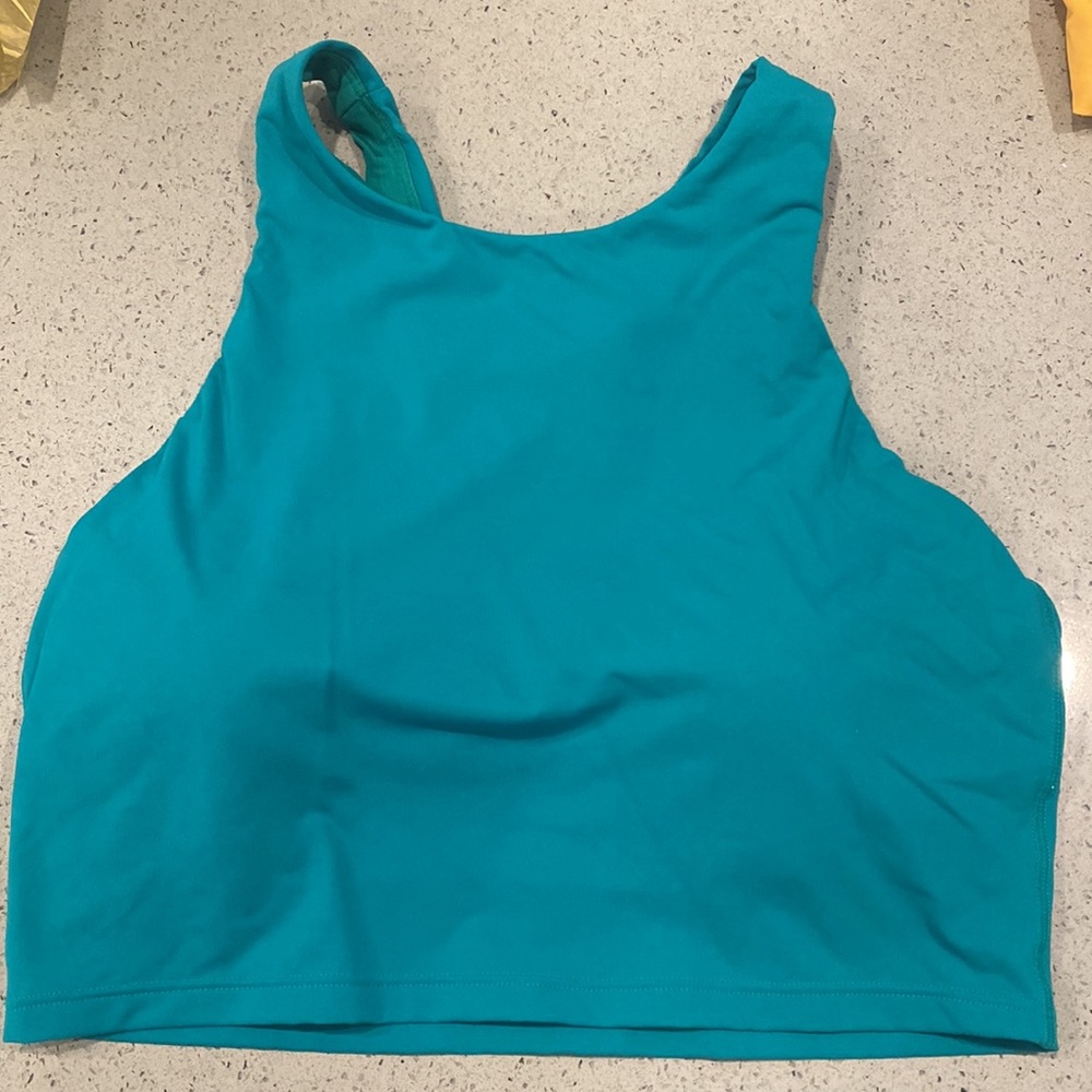 Athleta - Conscious Crop swim top, size D-DD